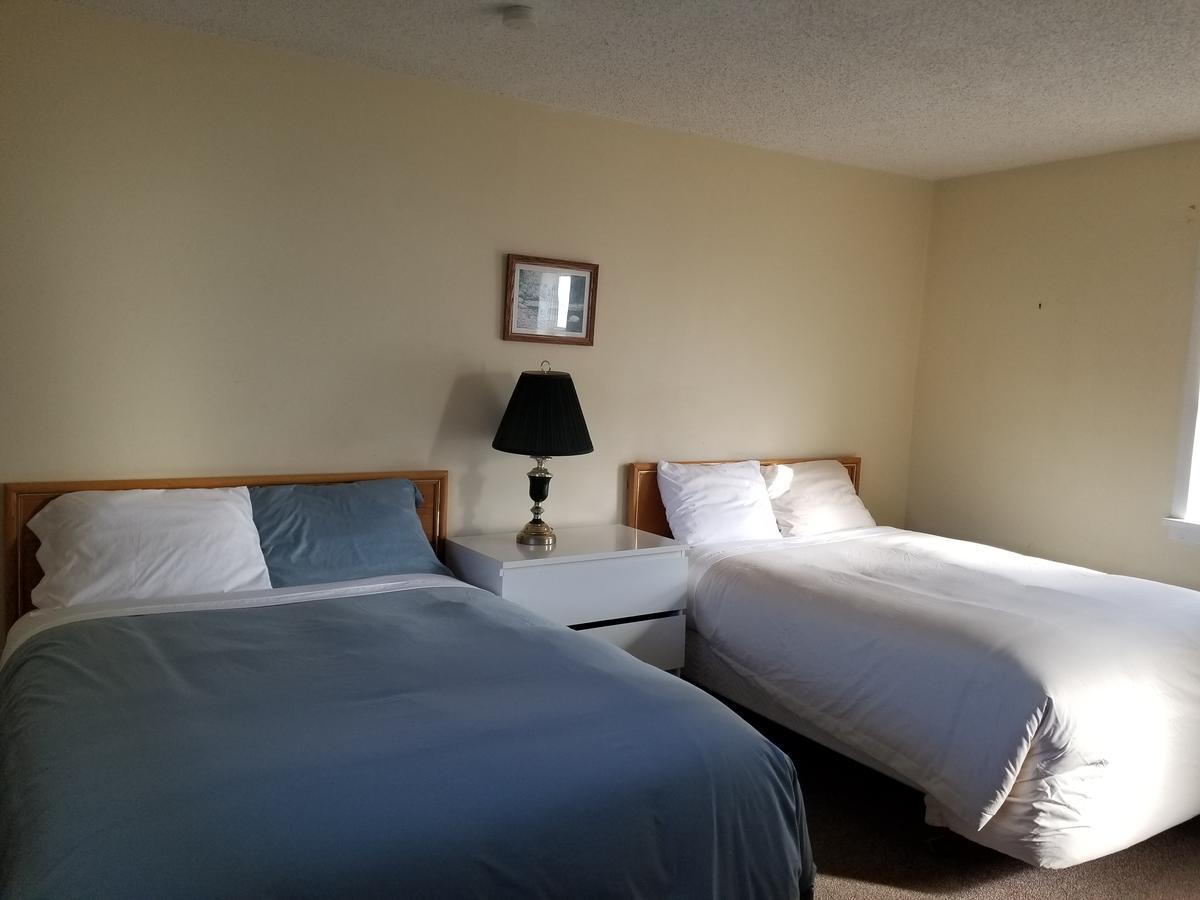 Melsask Motel Melville Esterno foto