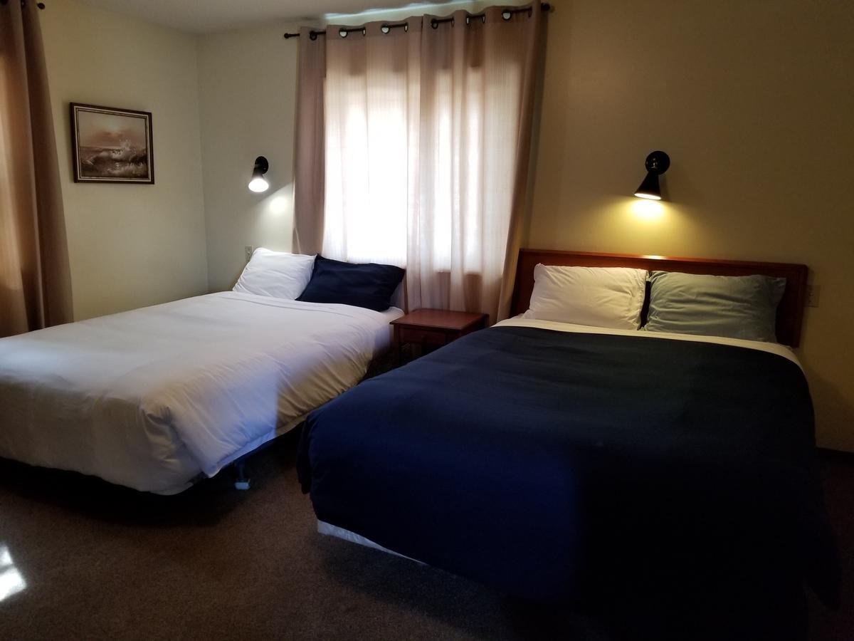 Melsask Motel Melville Esterno foto